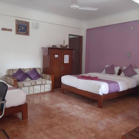 Blue Planet Lodge & Restaurant Pokhara Luaran gambar